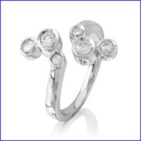 18k white gold diamond ring 18k white gold diamond ring